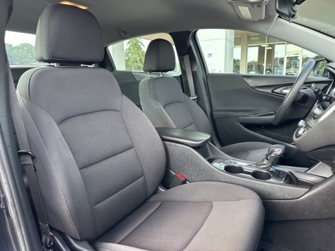 Used 2023 Chevrolet Malibu LT w/ Driver Confidence Package image 40