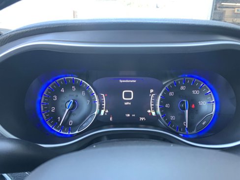 New 2026 Chrysler Pacifica Select image 15