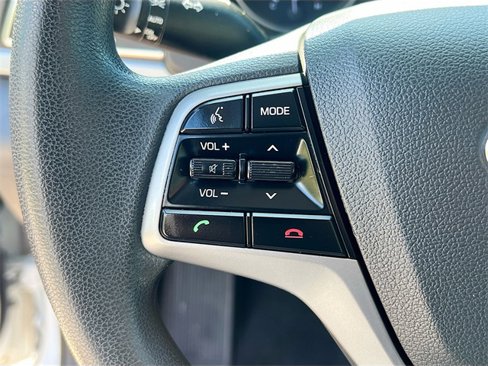 Used 2018 Hyundai Elantra SEL image 6