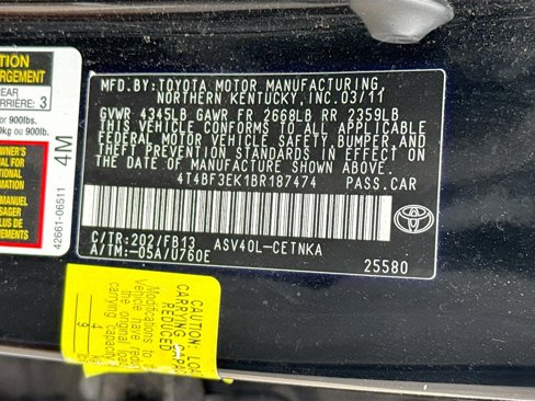 Used 2011 Toyota Camry image 14