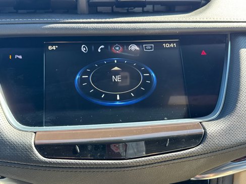 Used 2018 Cadillac XT5 Luxury w/ Driver Awareness Package image 26