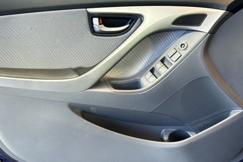 Used 2012 Hyundai Elantra GLS w/ Preferred Pkg 3 image 15