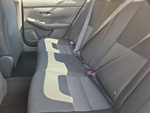Used 2023 Nissan Sentra SV image 17