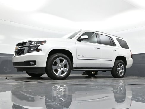 Used 2019 Chevrolet Tahoe LT w/ Luxury Package image 34