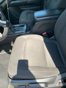 Used 2018 GMC Canyon SLE w/ SLE Convenience Package image 10