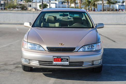 Used 1997 Lexus ES 330 image 2