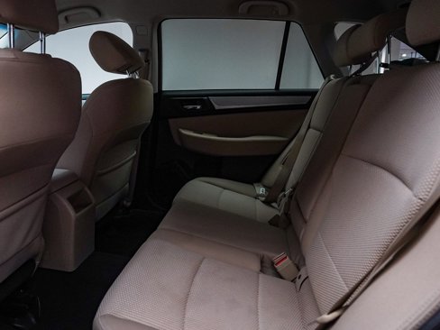 Used 2016 Subaru Outback 2.5i Premium image 19
