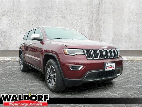 Used 2017 Jeep Grand Cherokee Limited w/ Luxury Group II image 1
