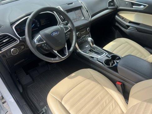 Used 2018 Ford Edge SEL w/ Equipment Group 201A image 11