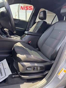 Used 2023 Chevrolet Equinox RS image 10