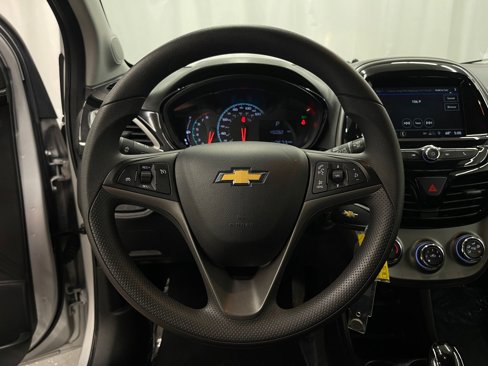 Used 2022 Chevrolet Spark LT image 11