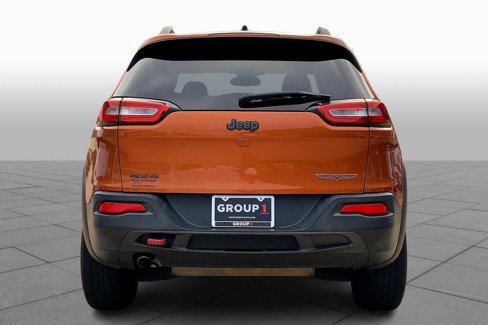 Used 2014 Jeep Cherokee Trailhawk w/ Comfort/Convenience Group image 4