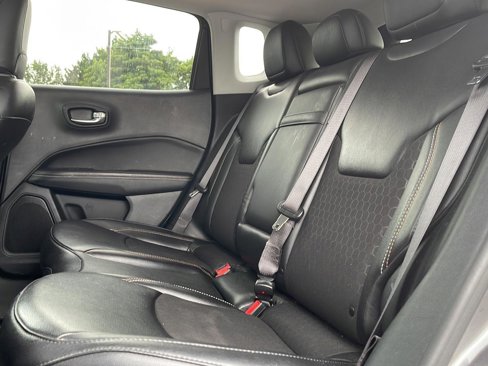 Used 2020 Jeep Compass Latitude w/ Popular Equipment Group image 8
