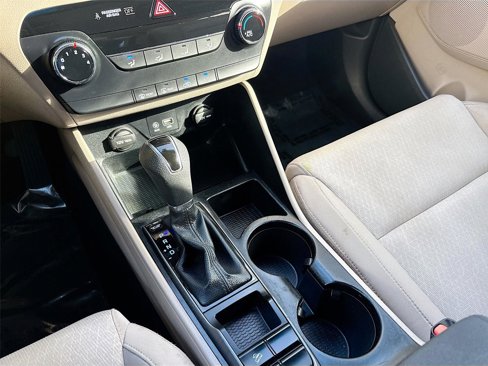 Used 2017 Hyundai Tucson SE image 18