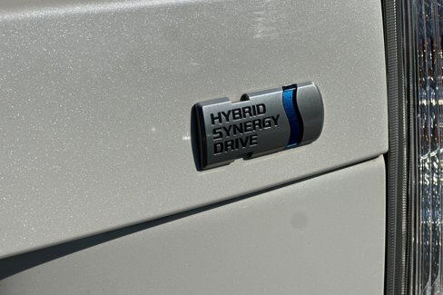 Used 2015 Toyota Prius Three image 28