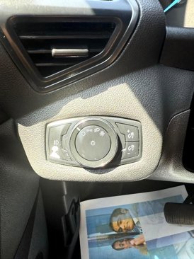 Used 2013 Ford Escape SE image 24