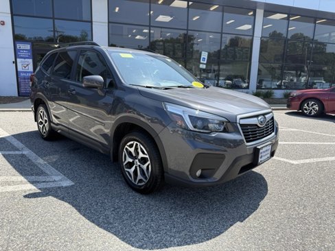 Used 2021 Subaru Forester Premium image 7