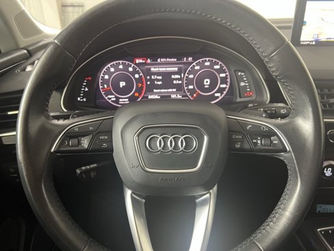 Used 2019 Audi Q7 3.0T Premium Plus w/ Premium Plus Package image 12