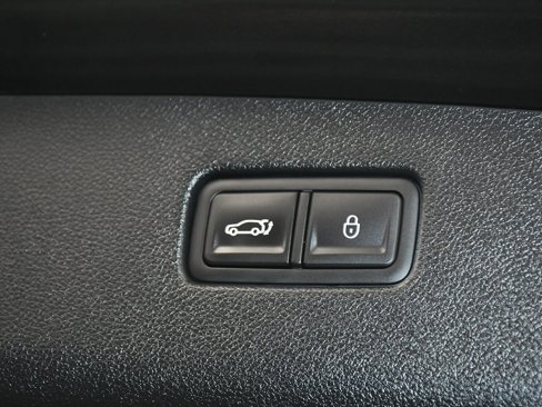 Used 2025 Genesis GV70 2.5T Select w/ Select Package image 69