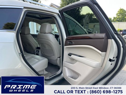 Used 2013 Cadillac SRX Luxury w/ Driver Awareness Package image 11