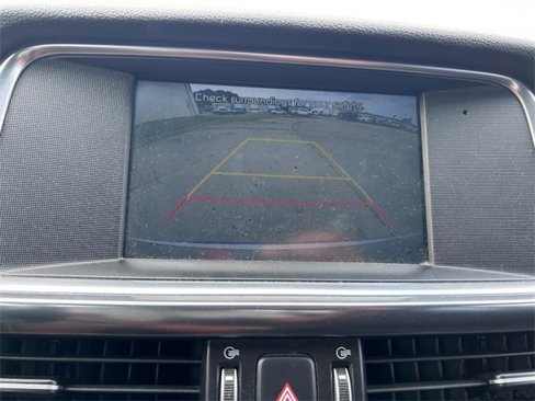 Used 2017 Kia Optima Premium image 19