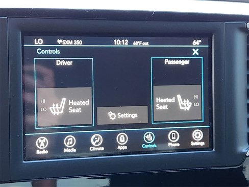 Used 2018 Chrysler Pacifica Touring-L image 24