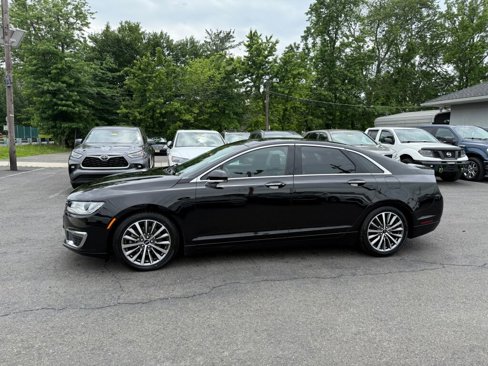 Used 2020 Lincoln MKZ image 4