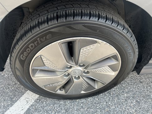 Used 2021 Hyundai Kona Ultimate image 11