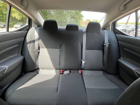 Used 2024 Nissan Versa S w/ Trunk Package image 34