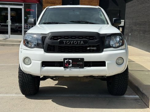 Used 2005 Toyota Tacoma 4x4 Access Cab w/ SR5 Pkg #3 image 9