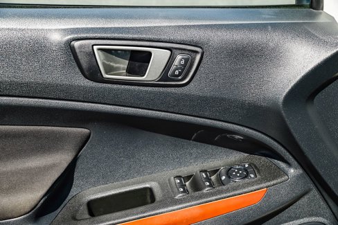 Used 2021 Ford EcoSport SE w/ SE Convenience Package image 22