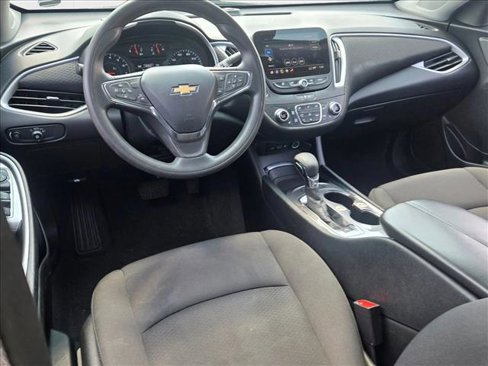 Used 2023 Chevrolet Malibu LT image 17