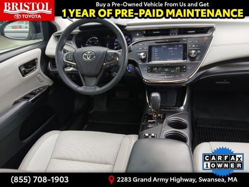 Used 2017 Toyota Avalon Limited image 17