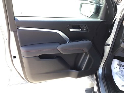 New 2025 Chevrolet Colorado Z71 w/ Z71 Convenience Package 2 image 14