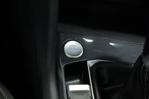 Used 2022 Volkswagen Tiguan S image 18