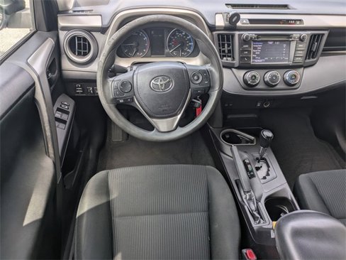 Used 2017 Toyota RAV4 LE image 14