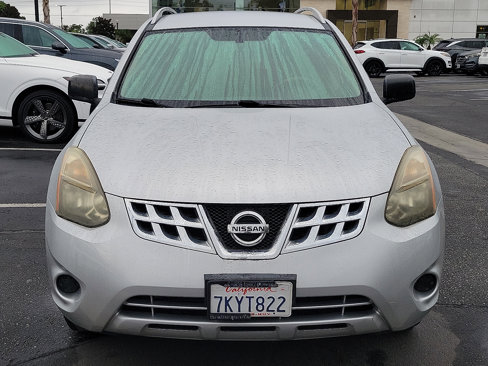 Used 2015 Nissan Rogue S w/ Convenience Package image 2