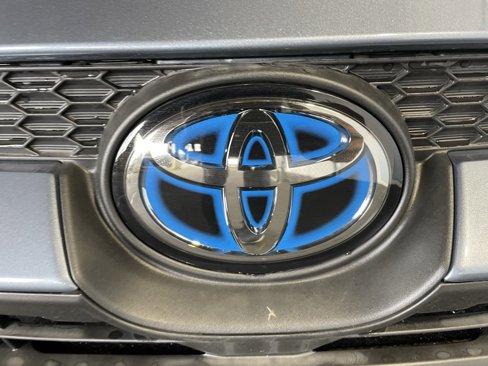 Used 2024 Toyota Corolla LE image 11