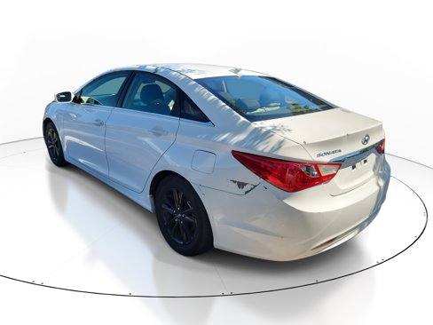 Used 2013 Hyundai Sonata GLS image 7