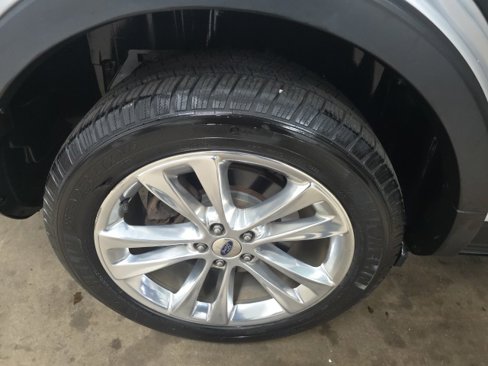 Used 2018 Ford Explorer Limited w/ Equipment Group 301A image 11