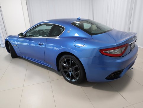 Used 2018 Maserati GranTurismo Sport image 3