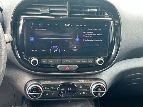 Used 2023 Kia Soul S image 17