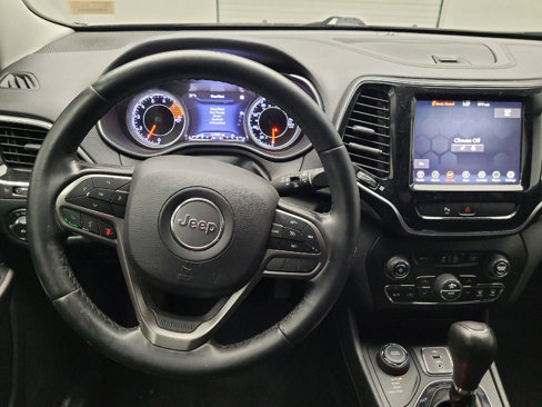 Used 2019 Jeep Cherokee Limited image 22