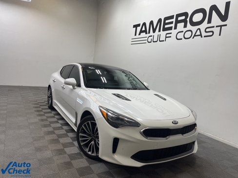 Used 2018 Kia Stinger Premium image 1