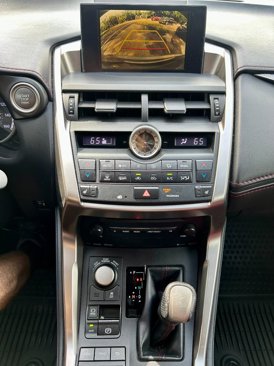 Used 2015 Lexus NX 200t FWD image 5