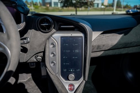 Used 2024 McLaren 750S Spider image 34