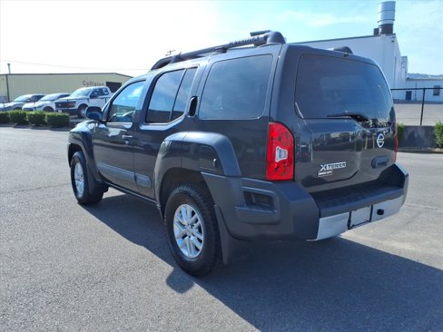 Used 2014 Nissan Xterra S image 3