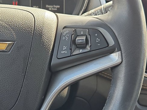 Used 2022 Chevrolet Trax LT w/ LT Convenience Package image 28
