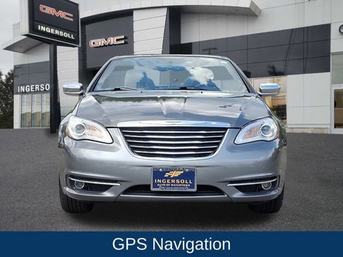 Used 2013 Chrysler 200 Limited image 2