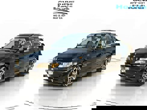 Used 2002 BMW 330i Sedan image 1